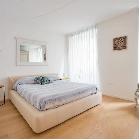 Roma Xxl: Combination Of 3 Apartment